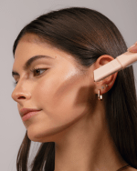 #SkinnyLegend - easy blend cream contour - Image 2